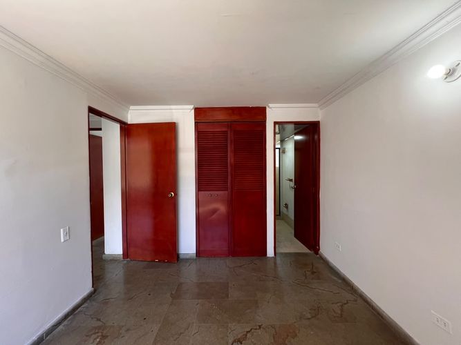 Apartamento de 3 alcobas en venta en Los Balsos, Medellín, 80 m² · foto 13 de 15