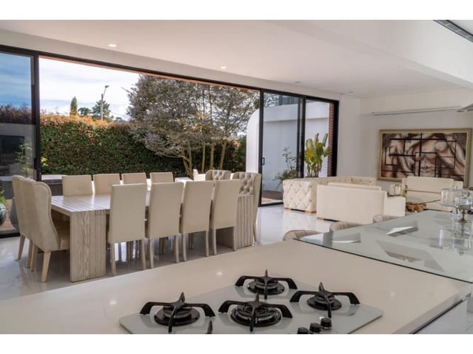 Casa de 4 alcobas en venta en Las Palmas, Medellín, 550 m² · foto 5 de 13