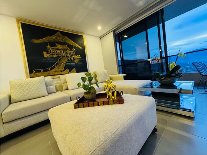 Apartamento en venta en Escobero, Envigado · foto 1 de 24