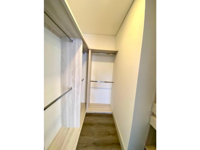 Apartamento de 1 alcoba en venta en El Poblado, Medellín, 89 m² · foto 7 de 24