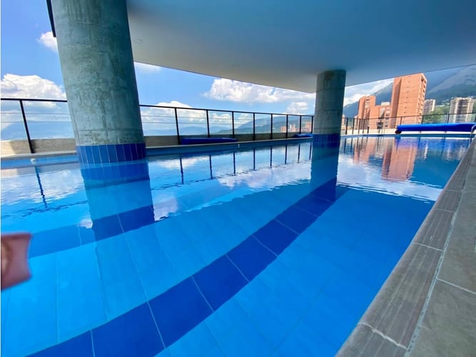 Apartamento de 1 alcoba en venta en El Poblado, Medellín, 89 m² · foto 16 de 24