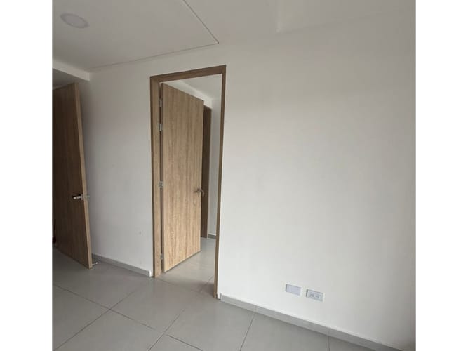 Apartamento de 2 alcobas en venta en Barro Blanco, Rionegro, 108 m² · foto 5 de 13