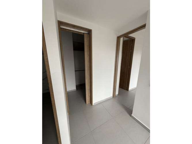 Apartamento de 2 alcobas en venta en Barro Blanco, Rionegro, 108 m² · foto 7 de 13