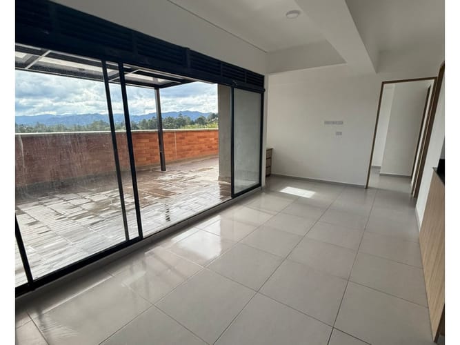 Apartamento de 2 alcobas en venta en Barro Blanco, Rionegro, 108 m² · foto 9 de 13
