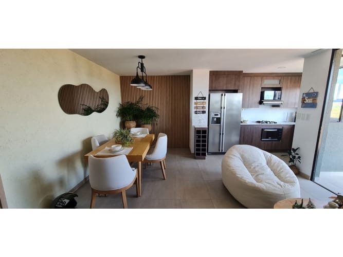 Apartamento de 3 alcobas en venta en Barro Blanco, Rionegro, 79 m² · foto 4 de 16