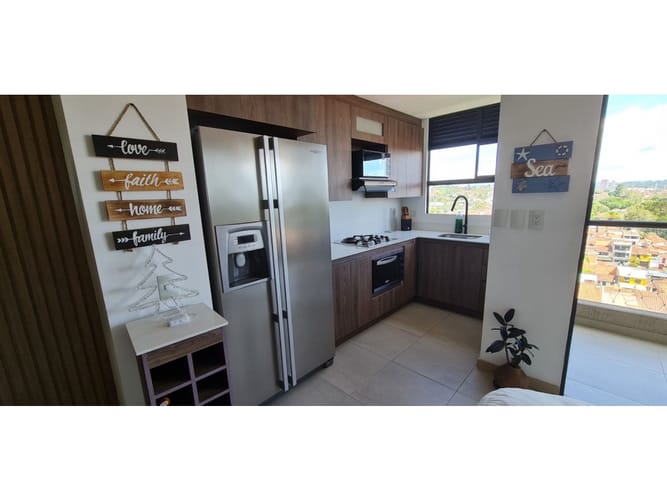 Apartamento de 3 alcobas en venta en Barro Blanco, Rionegro, 79 m² · foto 5 de 16