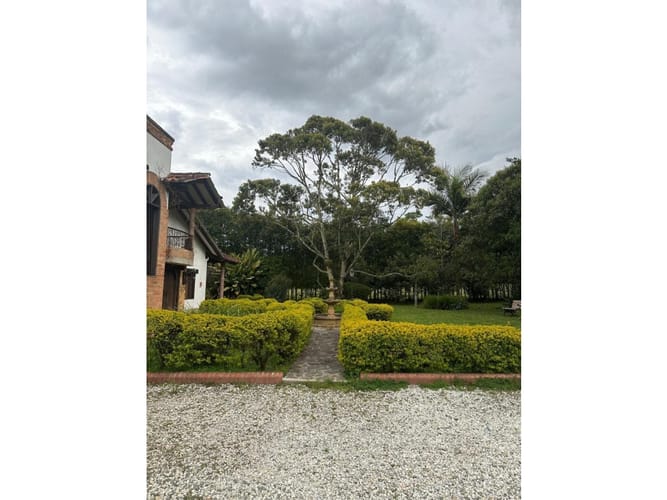 Casa de 3 alcobas en venta en Llano Grande, Rionegro, 350 m² · foto 5 de 15