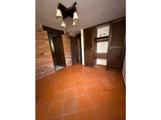 Casa de 3 alcobas en venta en Llano Grande, Rionegro, 350 m² · foto 11 de 15