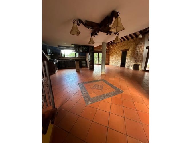 Casa de 3 alcobas en venta en Llano Grande, Rionegro, 350 m² · foto 12 de 15