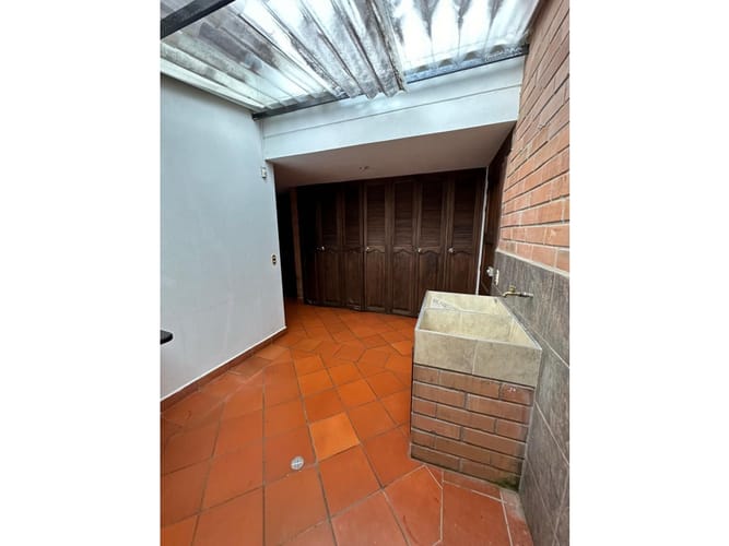 Casa de 3 alcobas en venta en Llano Grande, Rionegro, 350 m² · foto 13 de 15
