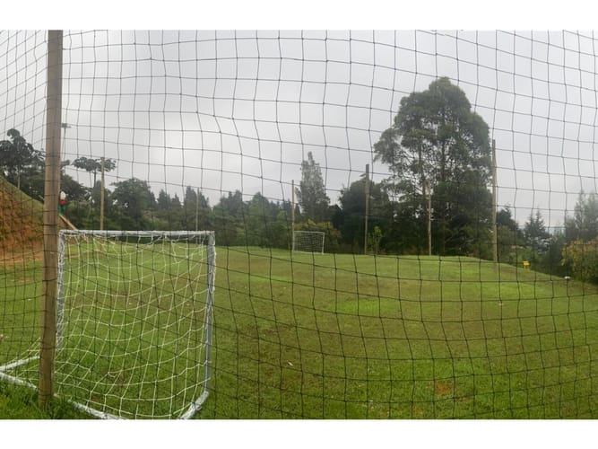Casa de 6 alcobas en venta en El Zango, Guarne, 270 m² · foto 13 de 24