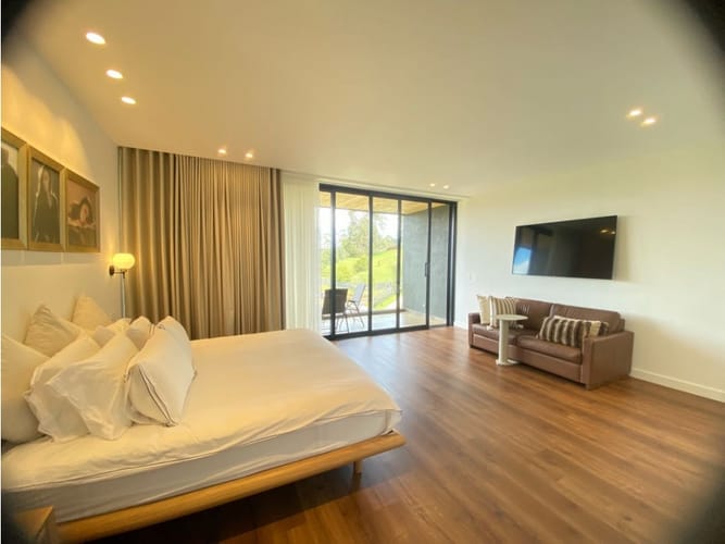 Casa de 3 alcobas en venta en Pantanillo, El Retiro, 533 m² · foto 4 de 10