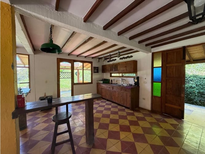 Casa de 3 alcobas en venta en Centro, Rionegro, 140 m² · foto 4 de 21