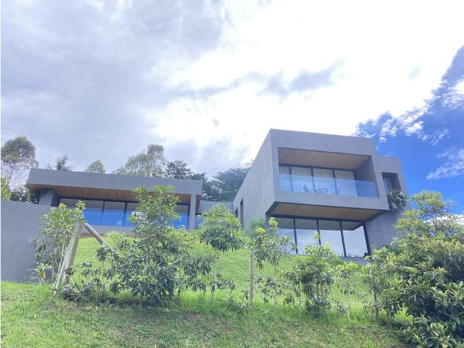 Casa de 3 alcobas en venta en Pantanillo, El Retiro, 533 m² · foto 10 de 10