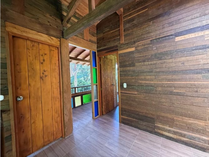 Casa de 3 alcobas en venta en Centro, Rionegro, 140 m² · foto 6 de 21