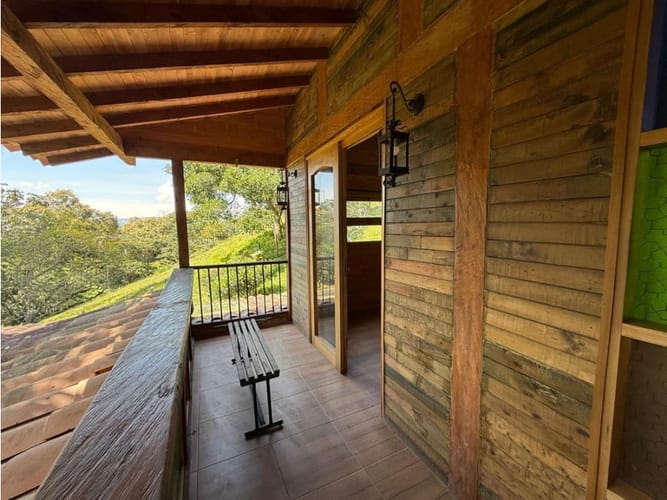 Casa de 3 alcobas en venta en Centro, Rionegro, 140 m² · foto 8 de 21