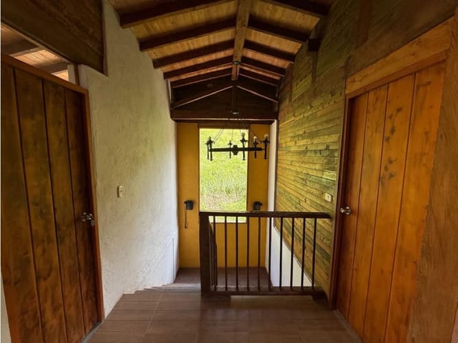 Casa de 3 alcobas en venta en Centro, Rionegro, 140 m² · foto 17 de 21