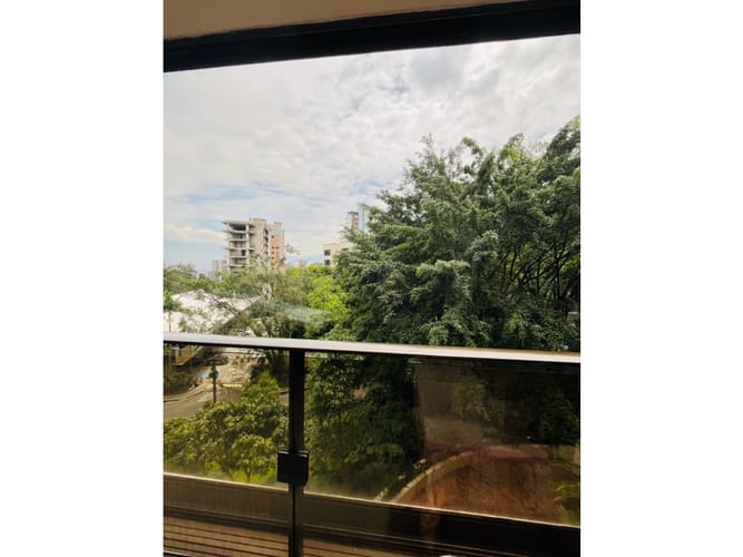 Apartamento de 4 alcobas en venta en El Poblado, Medellín, 450 m² · foto 22 de 24
