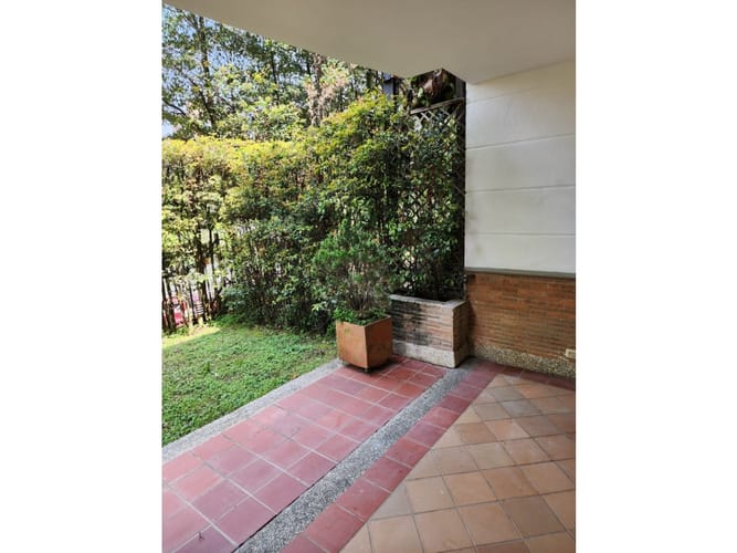 Casa de 5 alcobas en venta en El Chocho, Envigado, 280 m² · foto 6 de 24