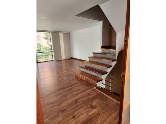 Casa de 5 alcobas en venta en El Chocho, Envigado, 280 m² · foto 19 de 24