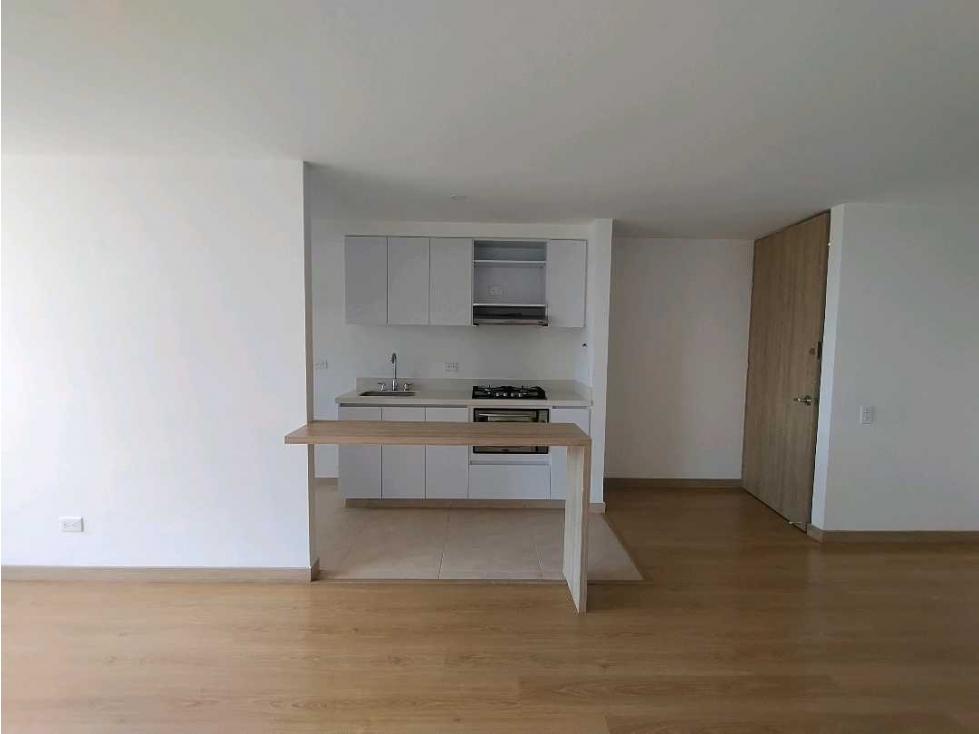 Apartamento en venta en Cuatro Esquinas, Marinilla · foto 3 de 24