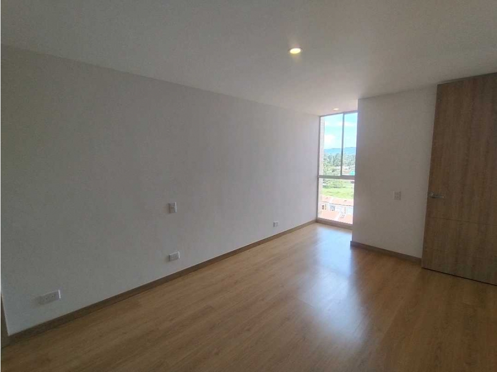Apartamento en venta en Cuatro Esquinas, Marinilla · foto 8 de 24