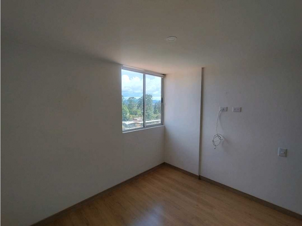 Apartamento en venta en Cuatro Esquinas, Marinilla · foto 12 de 24