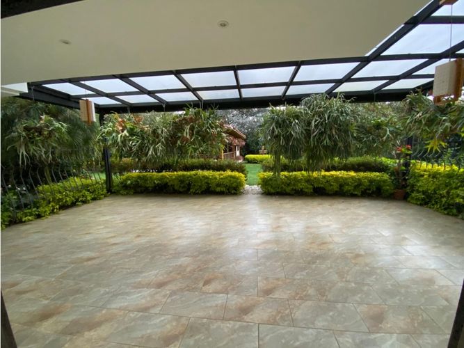 Casa de 4 alcobas en venta en Llano Grande, Rionegro, 550 m² · foto 6 de 24