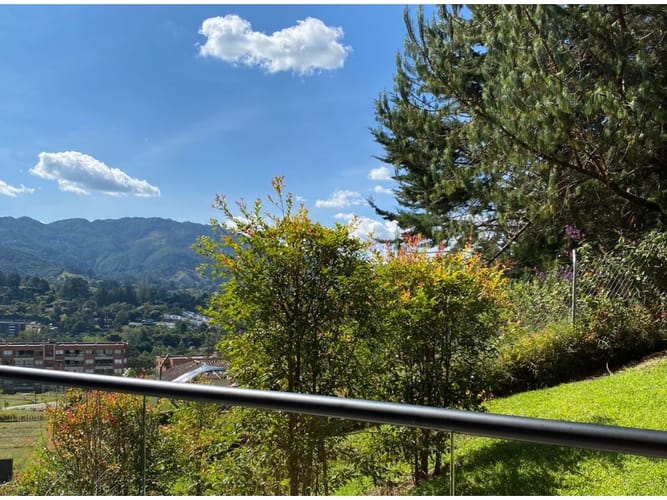 Apartamento de 2 alcobas en venta en El Retiro, 66 m² · foto 2 de 7