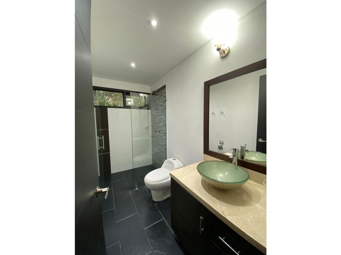 Casa de 4 alcobas en venta en Llano Grande, Rionegro, 550 m² · foto 12 de 24