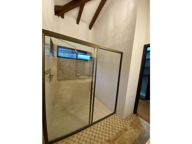Casa de 4 alcobas en venta en Llano Grande, Rionegro, 550 m² · foto 18 de 24