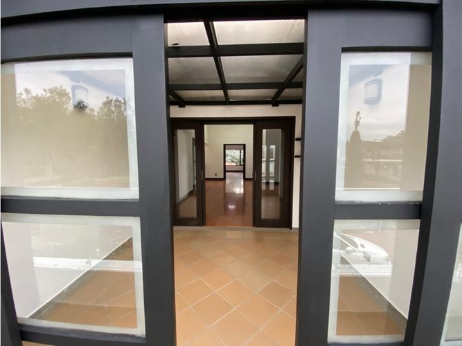 Casa de 4 alcobas en venta en Llano Grande, Rionegro, 550 m² · foto 19 de 24