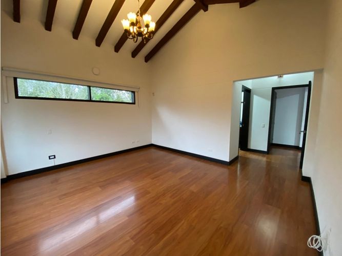 Casa de 4 alcobas en venta en Llano Grande, Rionegro, 550 m² · foto 22 de 24