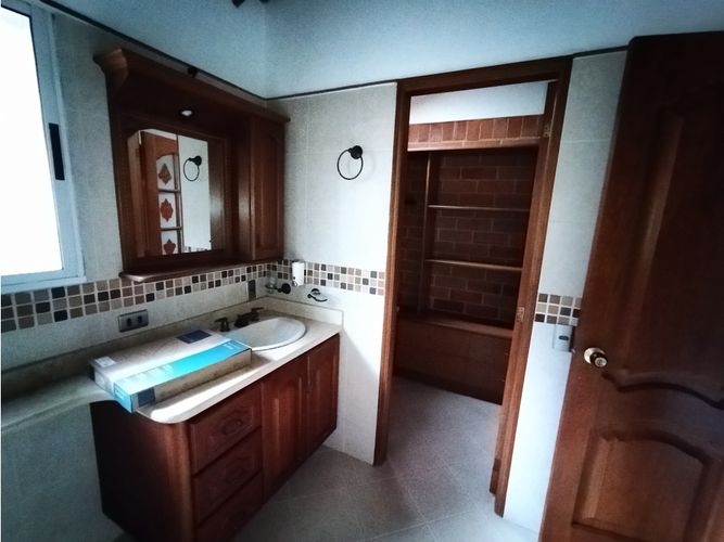 Casa de 4 alcobas en venta en San Agustin Suramerica, La Estrella, 240 m² · foto 24 de 24