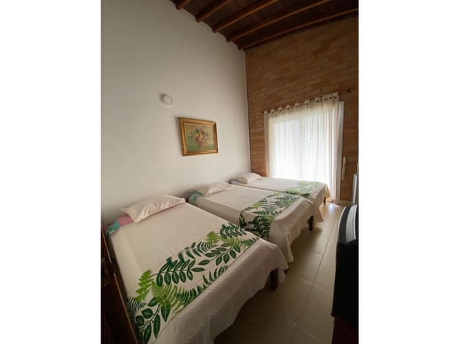 Casa de 5 alcobas en venta en Medellín, 500 m² · foto 11 de 21