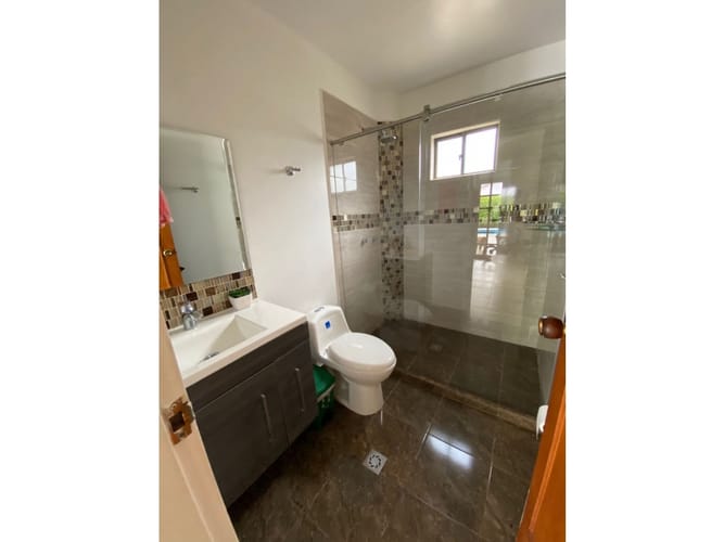 Casa de 5 alcobas en venta en Medellín, 500 m² · foto 14 de 21