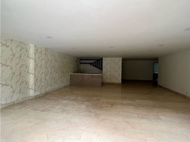 Casa de 5 alcobas en venta en El Poblado, Envigado, 690 m² · foto 14 de 24