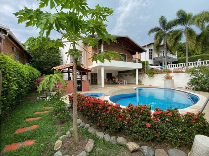 Casa de 5 alcobas en venta en Medellín, 500 m² · foto 19 de 21