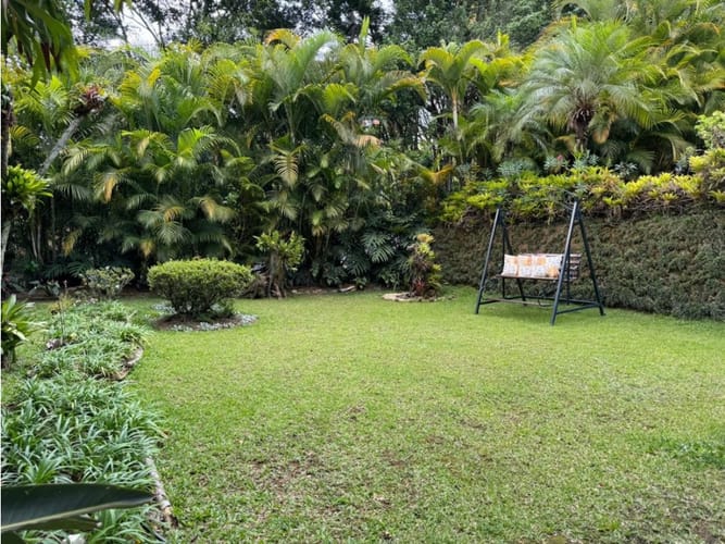 Casa de 3 alcobas en venta en El Tesoro, Medellín, 260 m² · foto 22 de 24