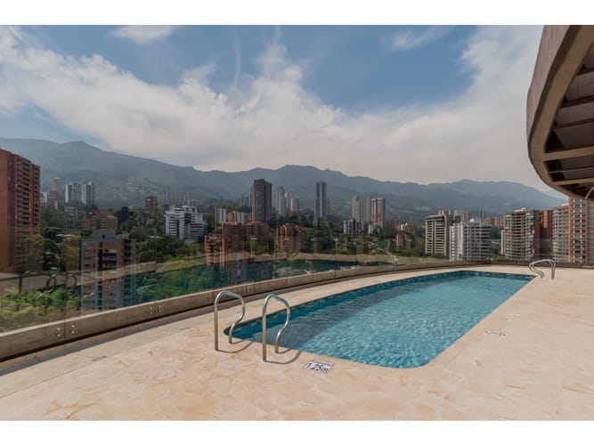 Apartamento en venta en Los Balsos, Medellín · foto 14 de 15