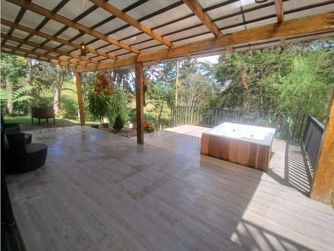 Casa de 3 alcobas en venta en La Mosquita, Rionegro, 150 m² · foto 3 de 22