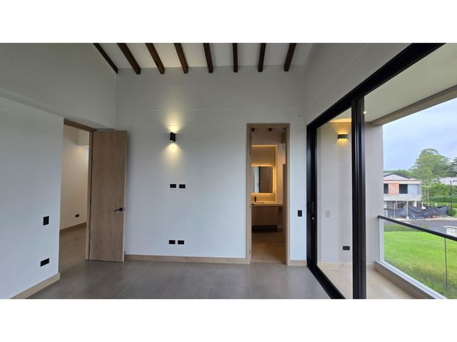 Casa de 3 alcobas en venta en Gualanday, Rionegro, 180 m² · foto 21 de 24