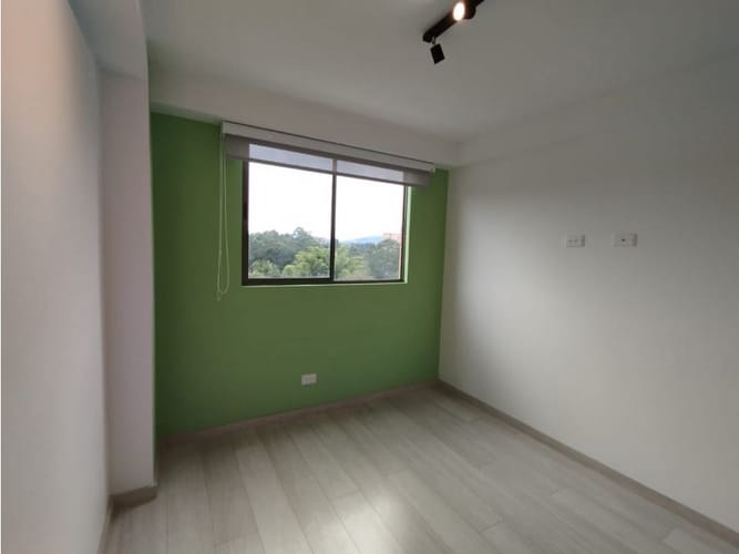 Apartamento de 2 alcobas en venta en San Antonio De Pereira, Rionegro, 67 m² · foto 2 de 7