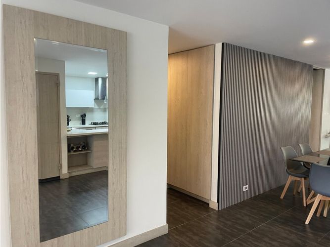 Apartamento de 4 alcobas en venta en Alejandría, Medellín, 206 m² · foto 19 de 24