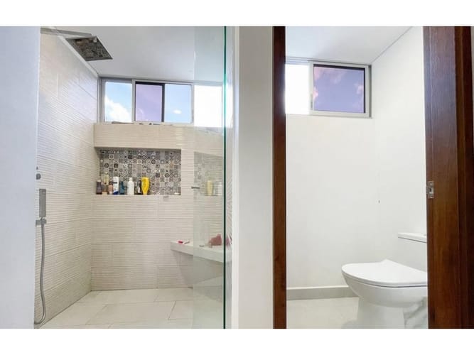Casa de 3 alcobas en venta en Llano Grande, Rionegro, 168 m² · foto 8 de 12