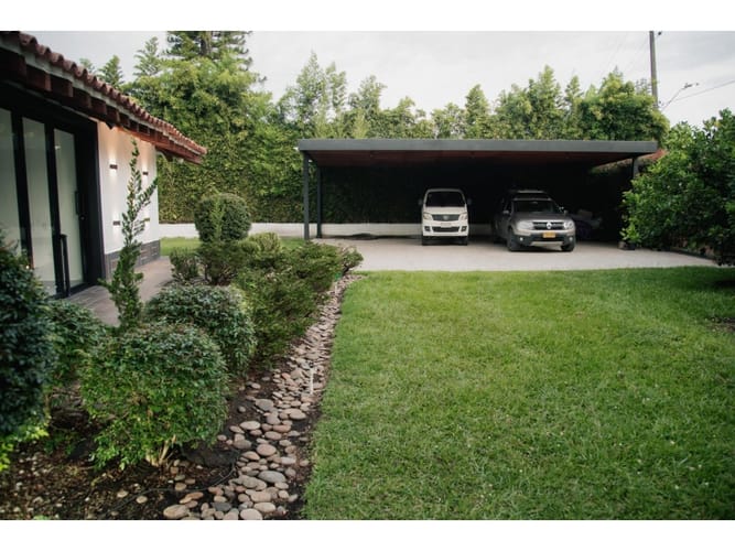 Casa de 3 alcobas en venta en Llano Grande, Rionegro, 300 m² · foto 4 de 24