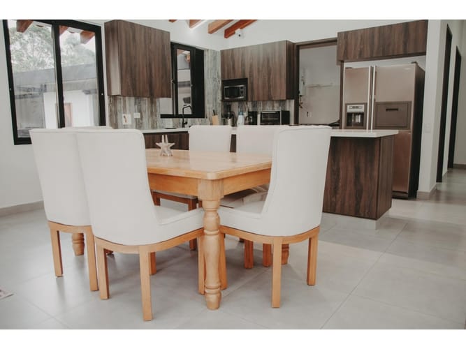 Casa de 3 alcobas en venta en Llano Grande, Rionegro, 300 m² · foto 7 de 24
