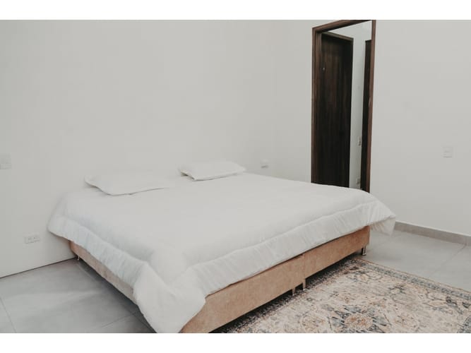 Casa de 3 alcobas en venta en Llano Grande, Rionegro, 300 m² · foto 16 de 24