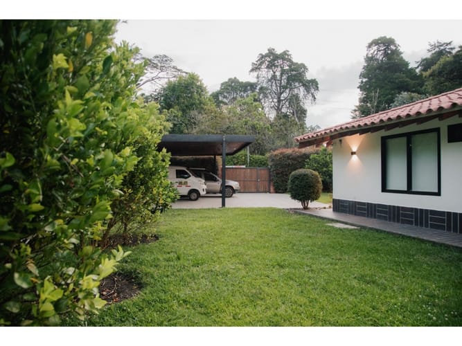 Casa de 3 alcobas en venta en Llano Grande, Rionegro, 300 m² · foto 17 de 24