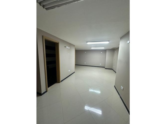 Casa en venta en Loma De San Jose, Sabaneta, 864 m² · foto 7 de 18